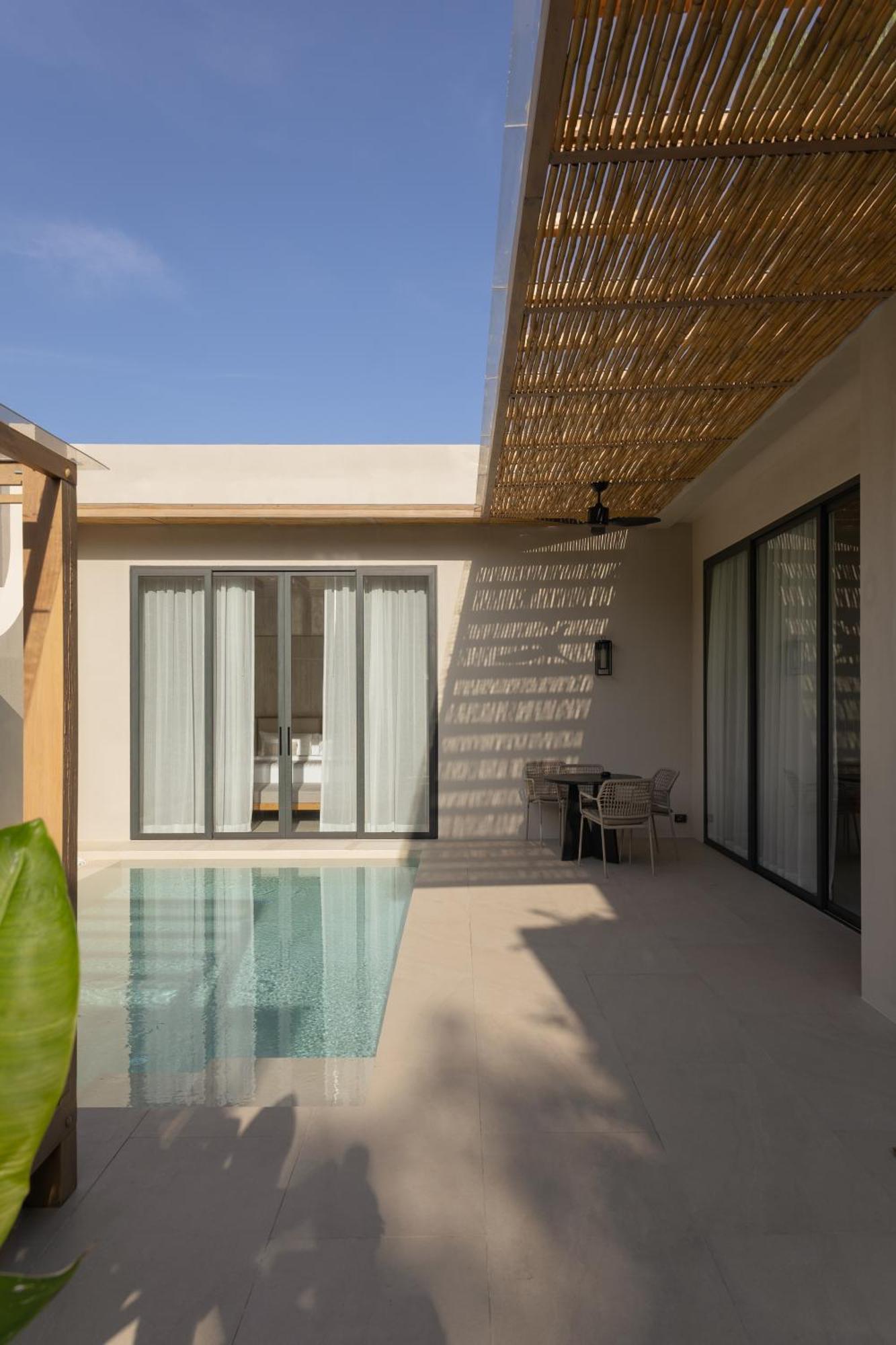 Eden Resort & Villas Phuket Patong Exterior foto